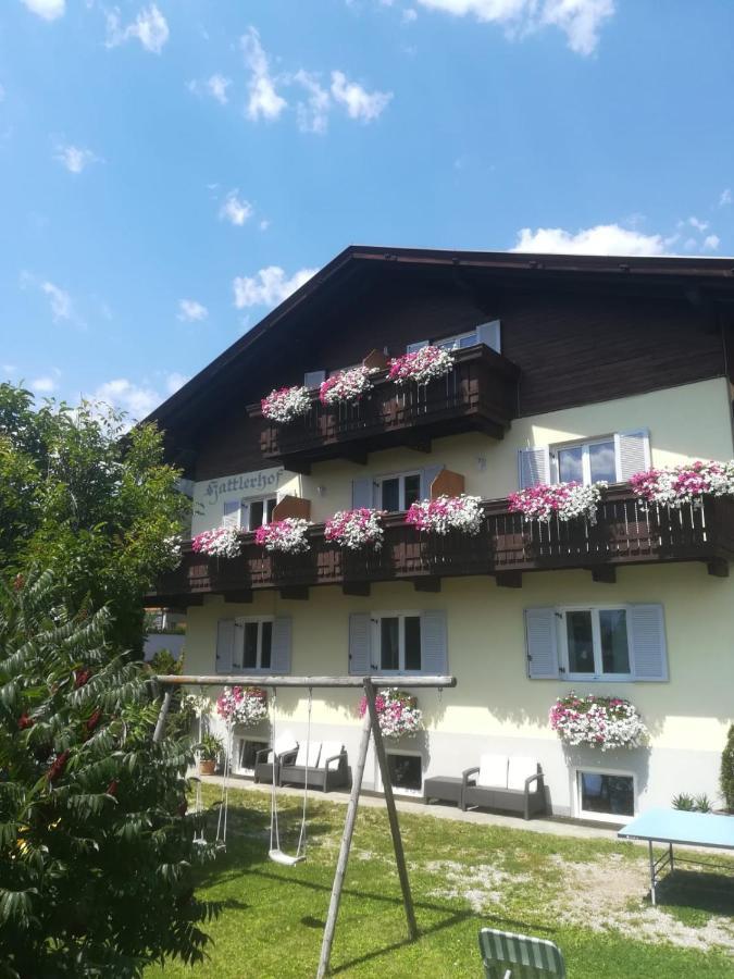 Garni Hattlerhof B&B Brunico Exterior photo