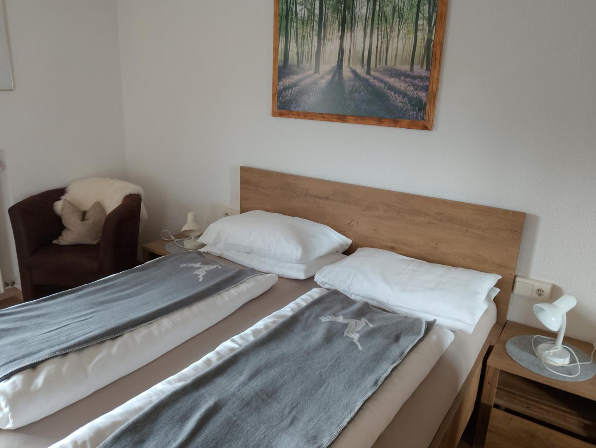 Garni Hattlerhof B&B Brunico Exterior photo