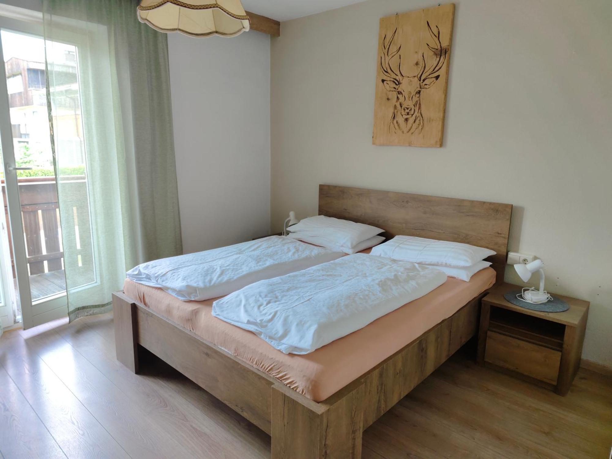 Garni Hattlerhof B&B Brunico Exterior photo